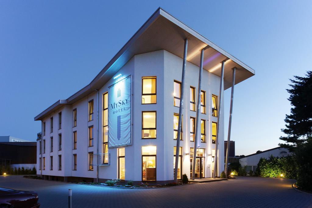 Mysky Hotel Pulheim Exteriör bild