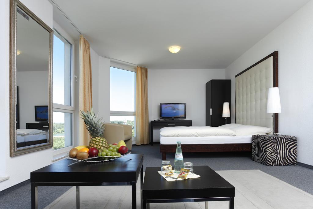 Mysky Hotel Pulheim Rum bild